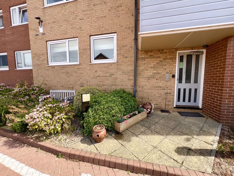 Additional image 11 of 2 bed flat to rentChandos, Kingsway, Cleethorpes DN35