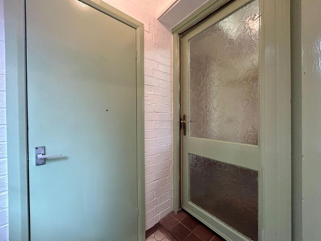 Additional image 10 of 3 bed semi-detached house to rentKings Drive, Thingwall, Wirral CH61