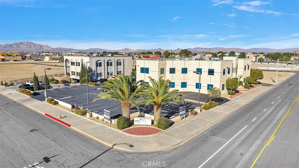 Additional image 9 of 15490 Civic Dr, Victorville, CA 92392