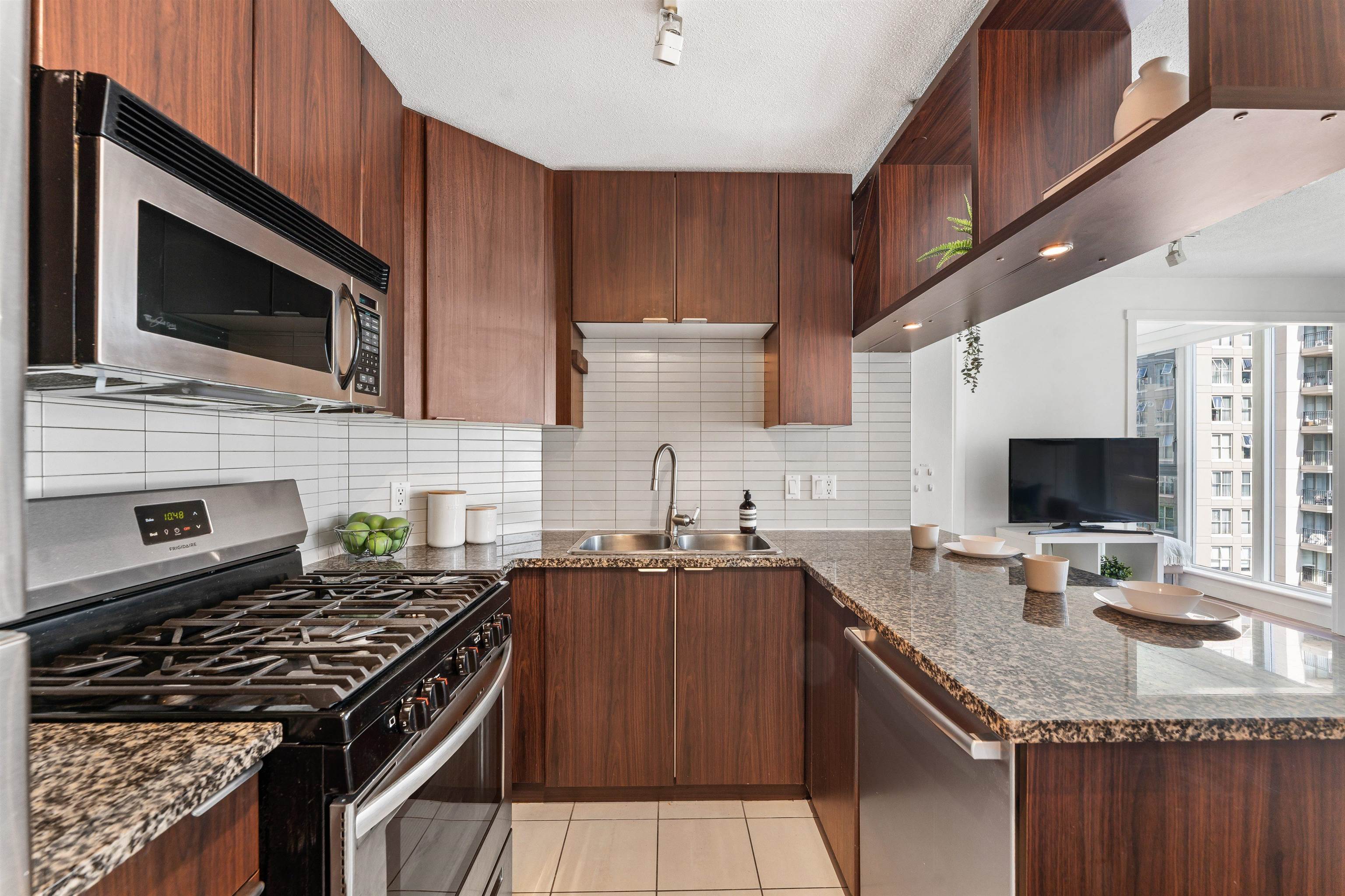 Additional image 4 of 1002-1010 Richards Street, Vancouver, BC, V6B 1G2