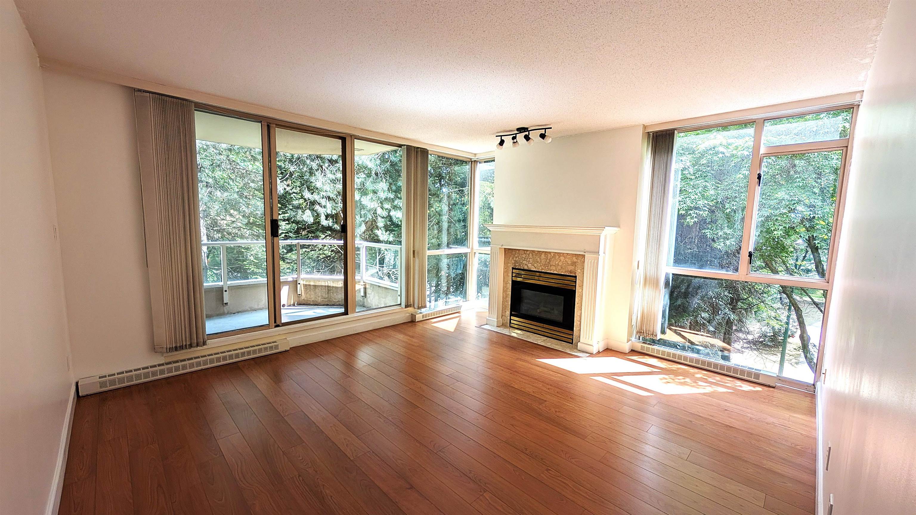 Additional image 5 of 201-4689 Hazel Street, Burnaby, BC, V5H 4R6