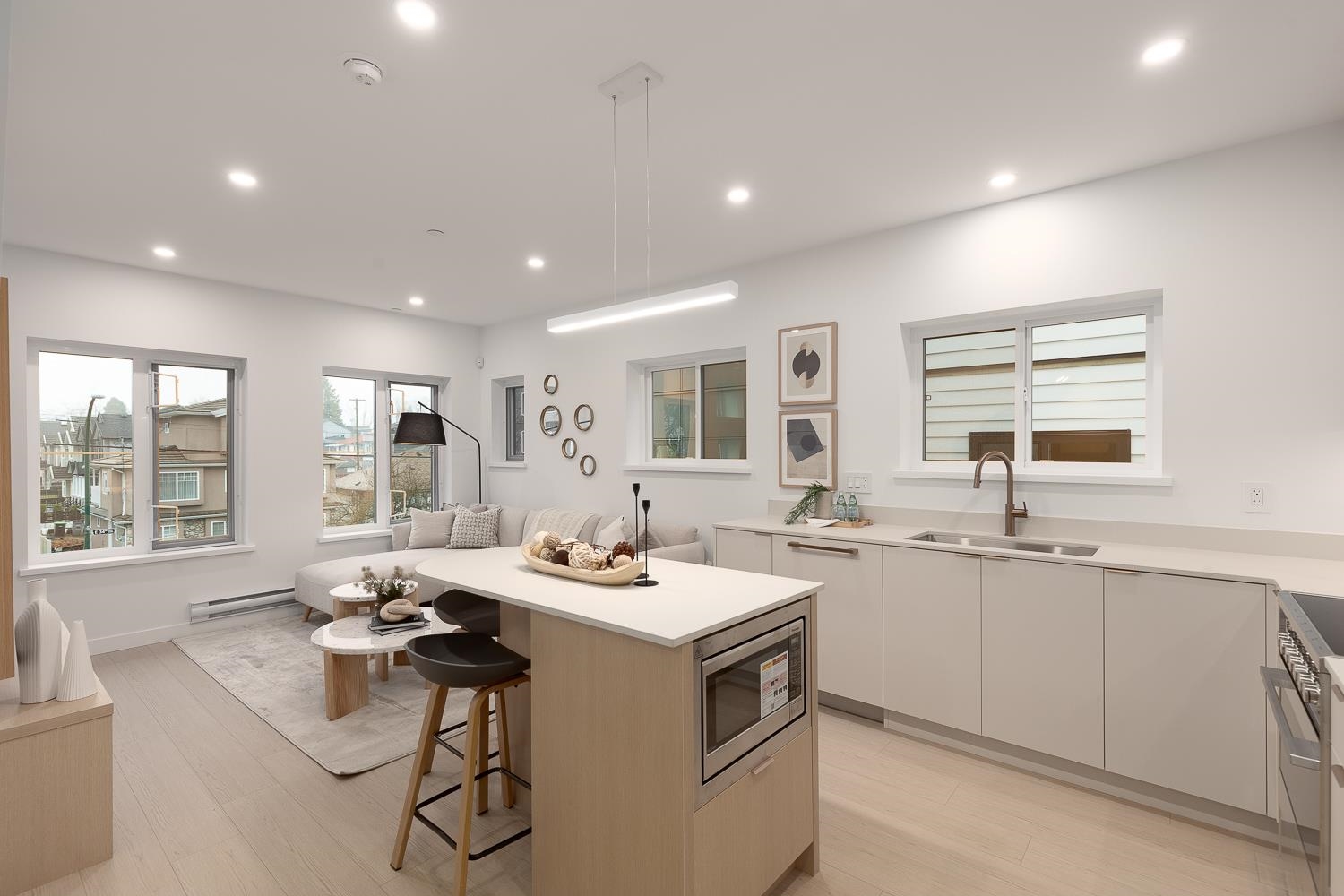 Additional image 3 of 203-2329 34th Avenue E, Vancouver, BC, V5R 2S6