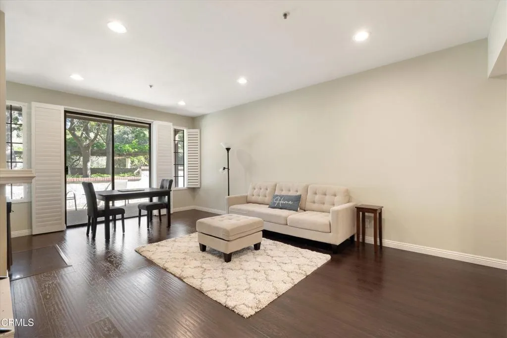 Additional image 7 of 2559 Plaza Del Amo Unit 111, Torrance, CA 90503