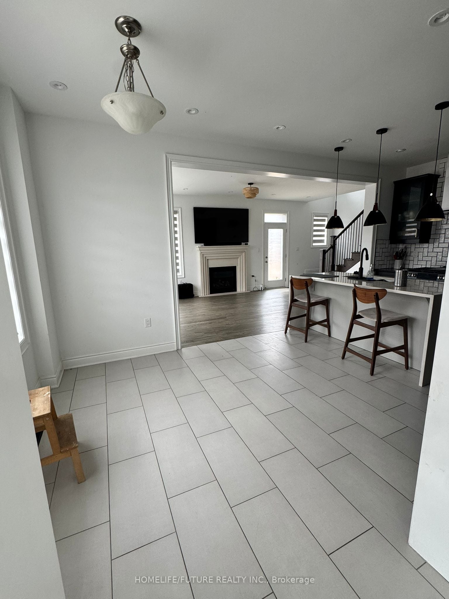 Additional image 4 of 1509 Honey Locust Place, Pickering, ON, L1X 0N9