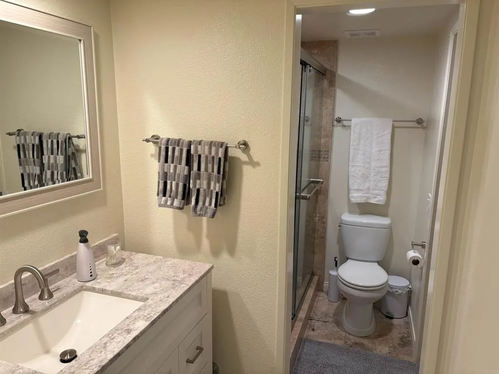 Additional image 10 of 2352 Altisma Way Unit 9, Carlsbad, CA 92009