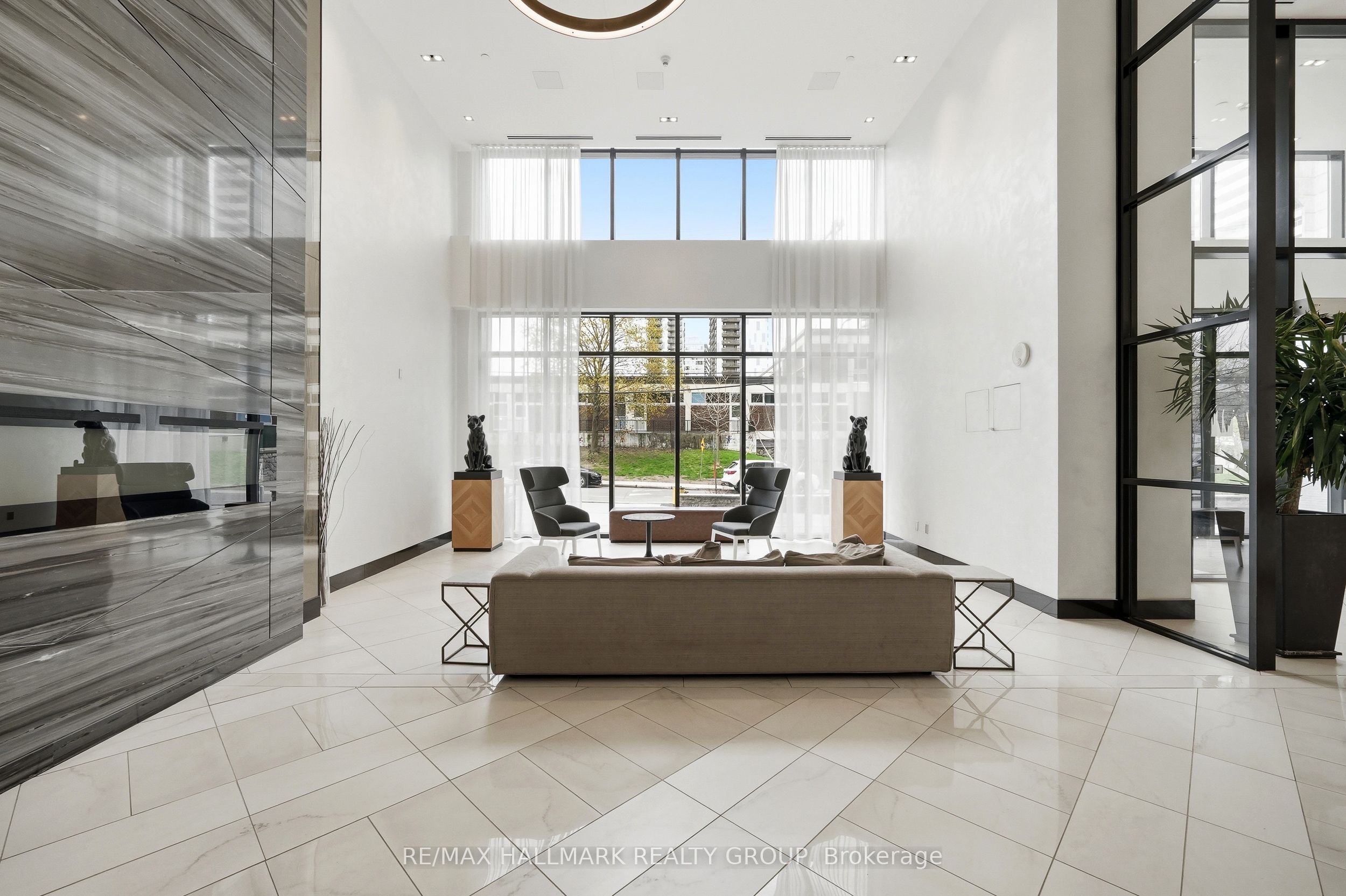 Additional image 4 of 106-255 Bay Street, Ottawa, ON, K1R 0C5