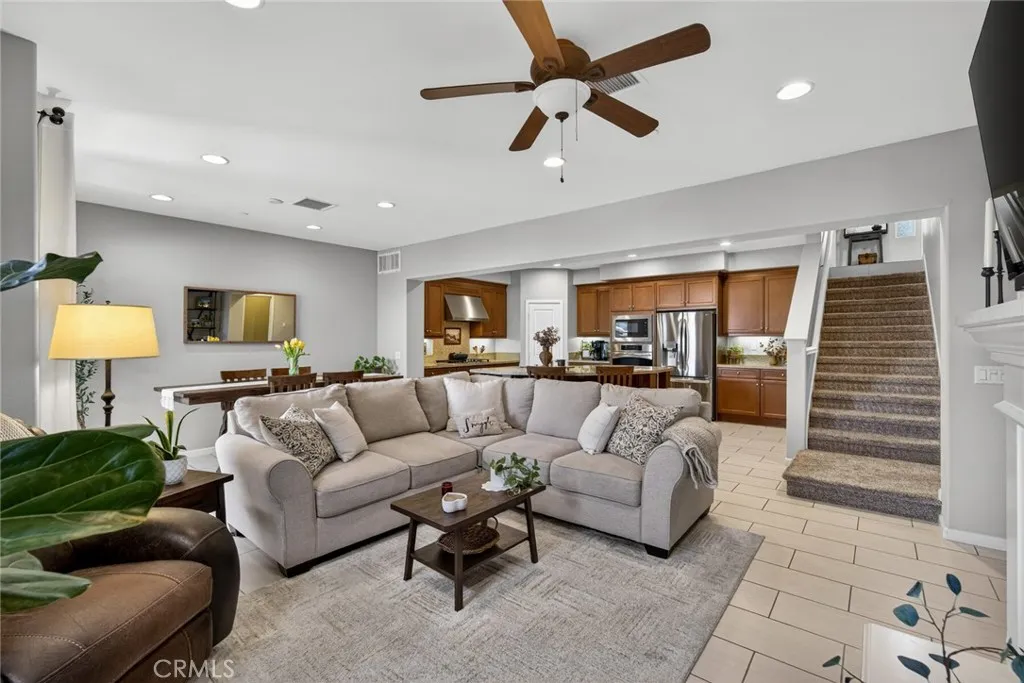 Additional image 2 of 3877 Par Dr, Yorba Linda, CA 92886