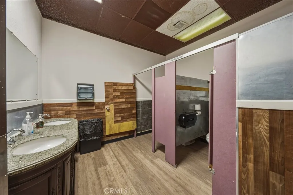 Additional image 44 of 370 S Main St, Lakeport, CA 95453