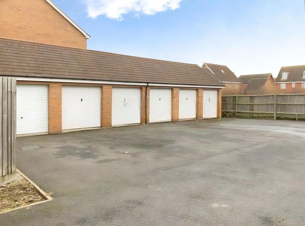 Additional image 12 of 4 bed property to rentFarrow Avenue, Hampton Vale, Peterborough PE7