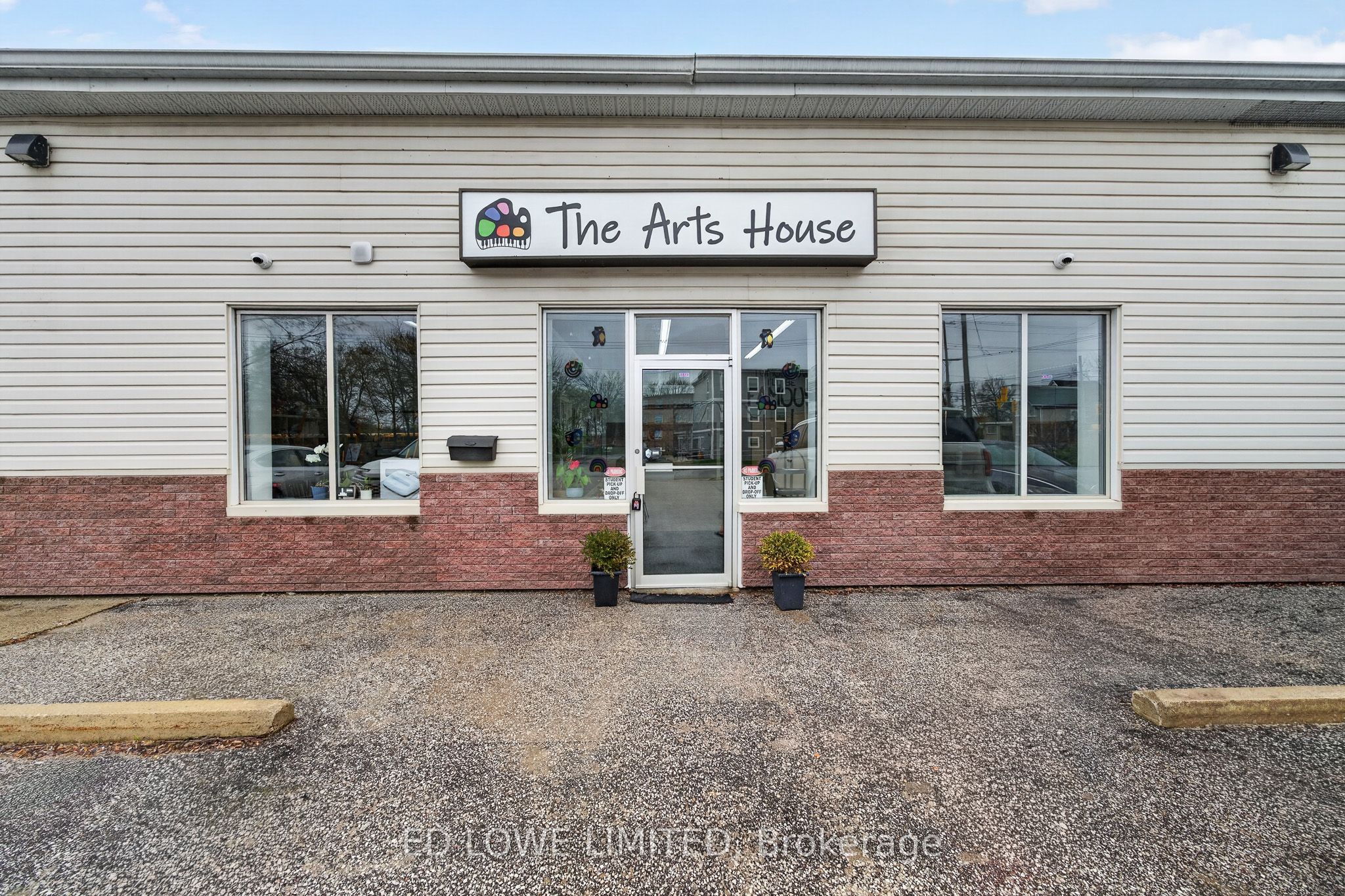 3-250 Innisfil Street, Barrie, ON, L4N 4K4