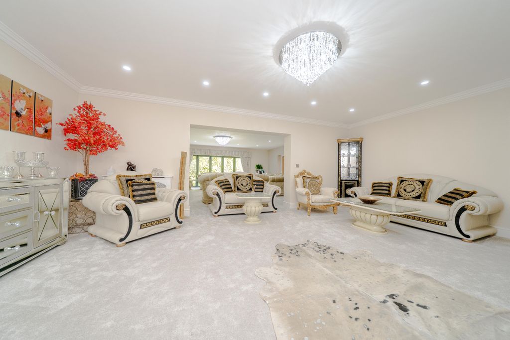 Additional image 17 of 6 bed detached house for saleBarlows Road, Edgbaston B15