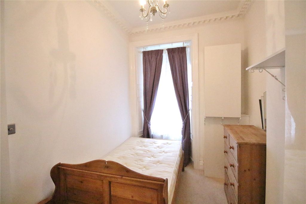 Additional image 8 of 2 bed flat for salePark Place, Clifton, Bristol BS8