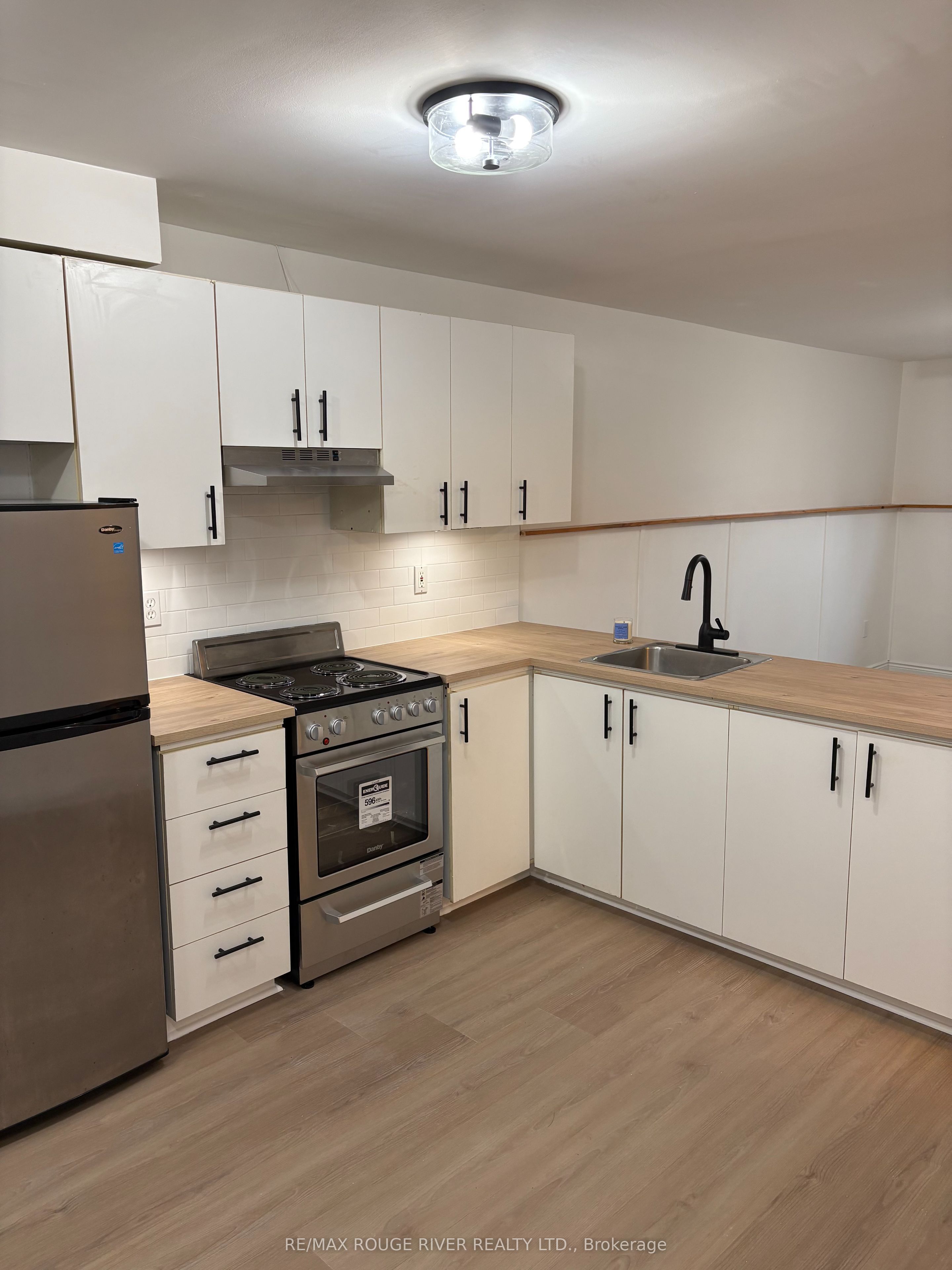 Additional image 6 of Lower-102 Turnberry Crescent, Clarington, ON, L1E 1A8
