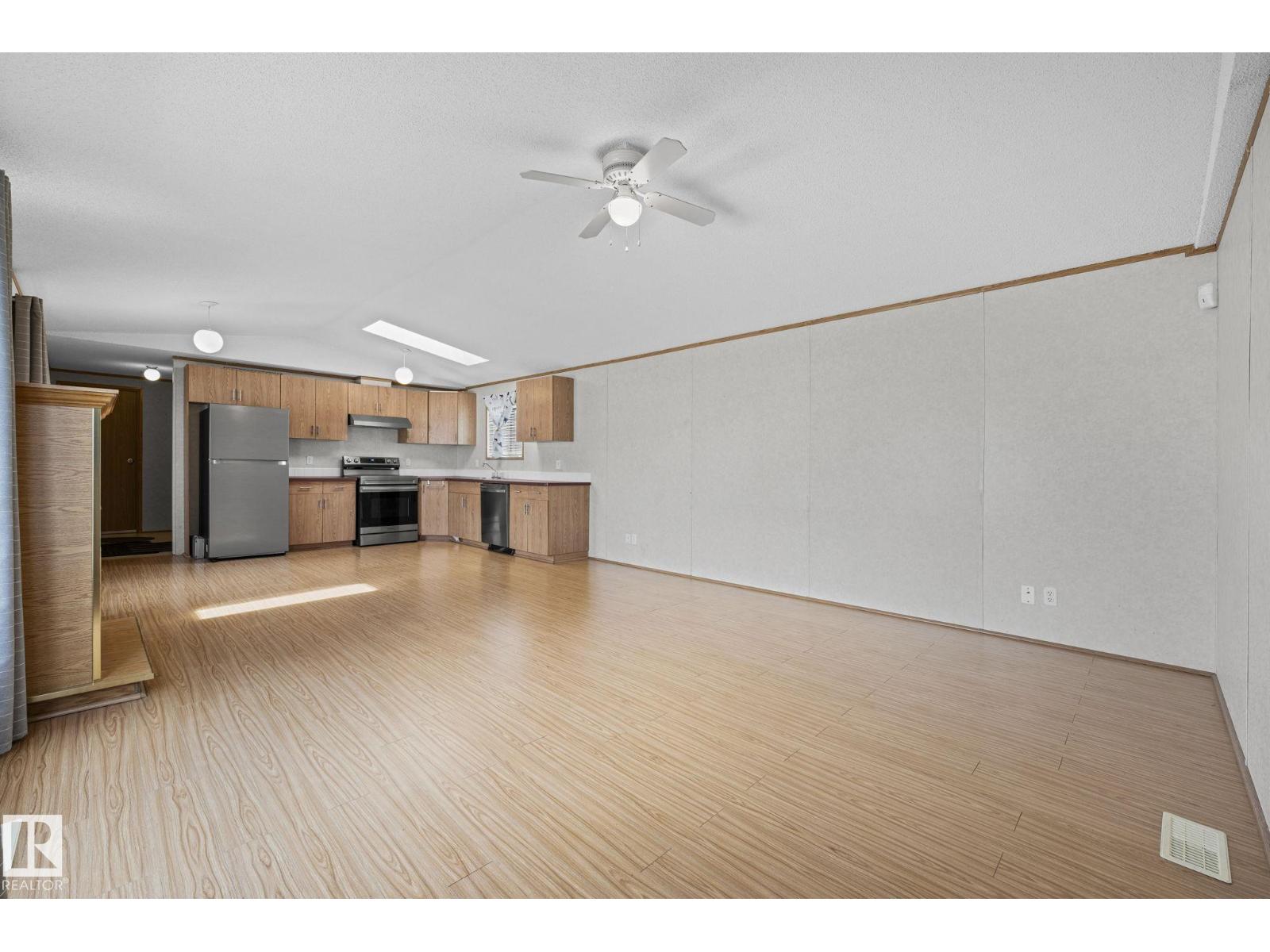 Additional image 3 of 623 Evergreen Park NE, Edmonton, AB, T5Y4M2