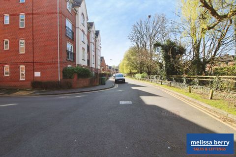 Roch Bank, Crumpsall, Manchester M9