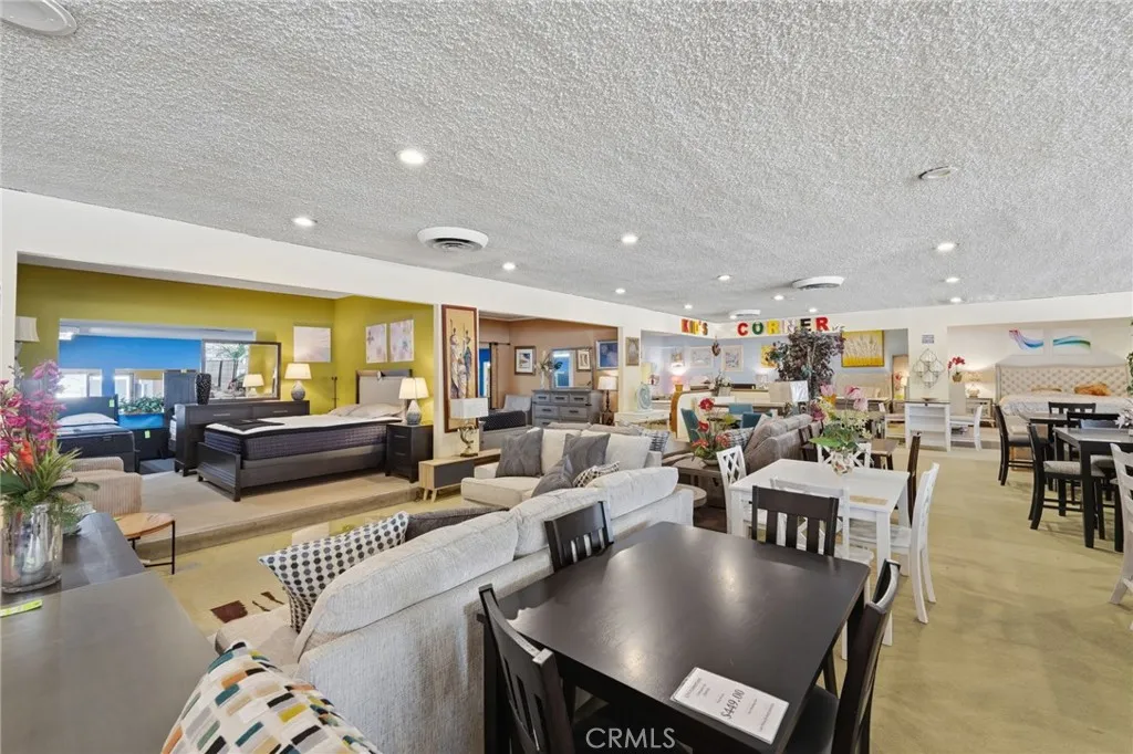 Additional image 17 of 945 N Azusa Ave, Covina, CA 91722