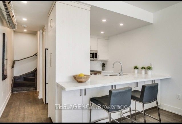 Additional image 2 of 303 Gilmour Avenue, Toronto, ON, M6S 3B6