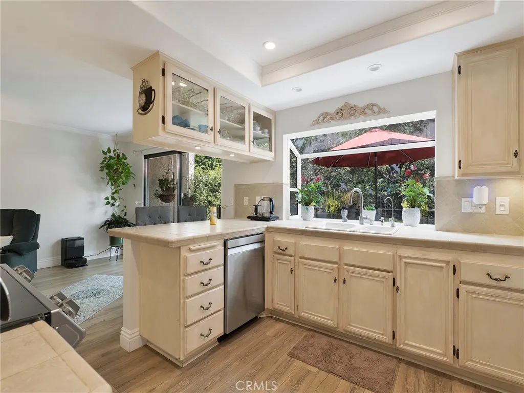 Additional image 9 of 796 N Valley Dr, Westlake Village, CA 91362