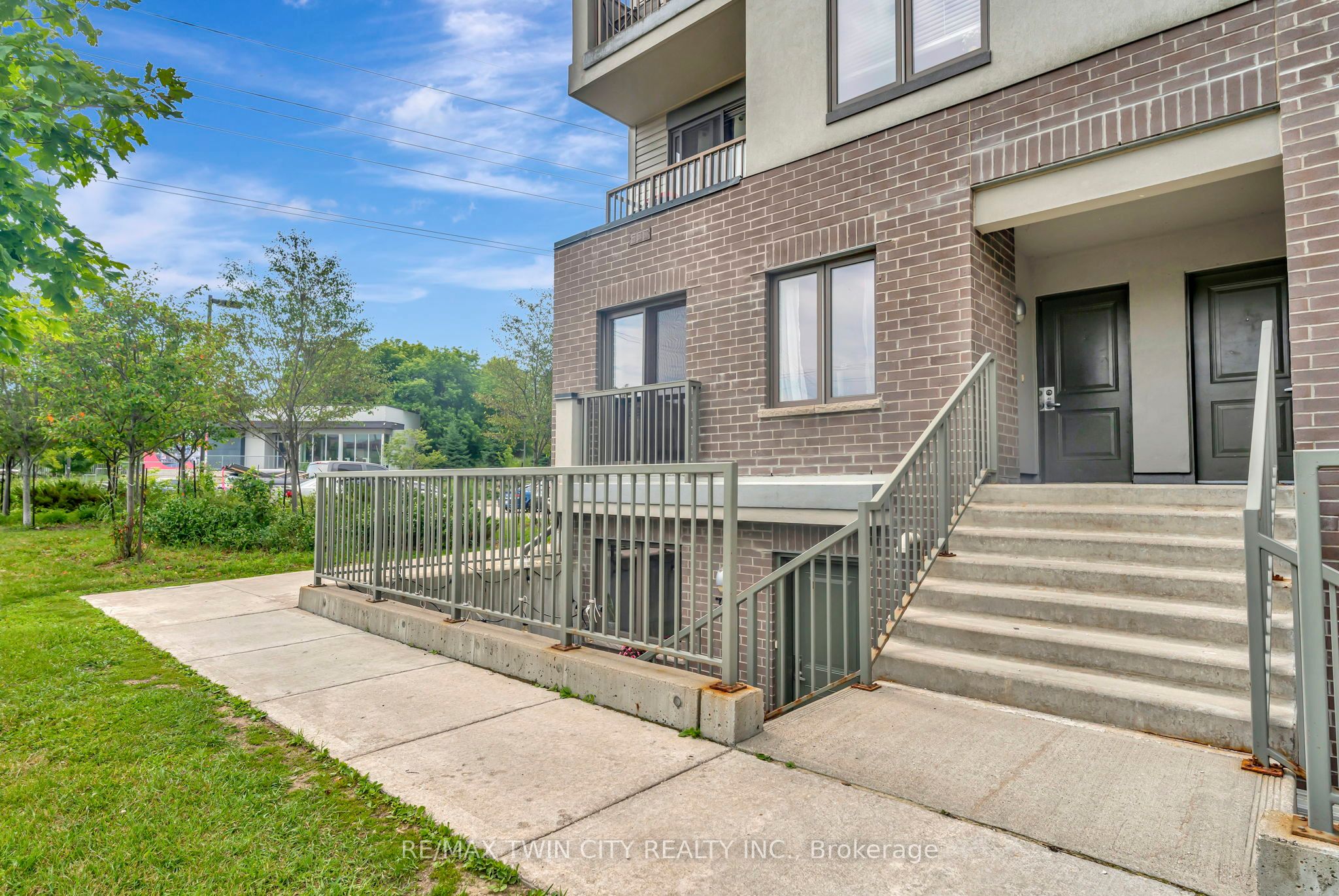 38-350 Fisher Mills Road, Cambridge, ON, N3C 0G8 photo 3