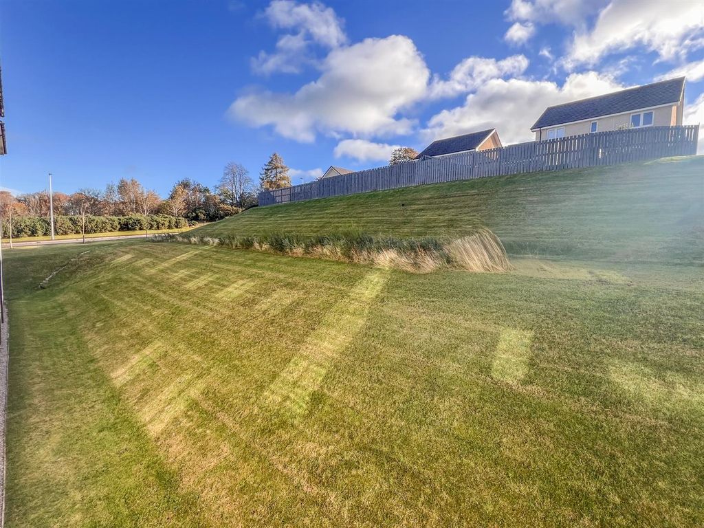 Additional image 18 of 2 bed flat for sale10 Broomhall Court, Inverness IV2