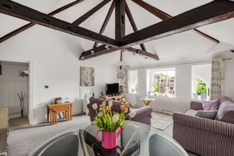 Church Street, The Cedars KT17