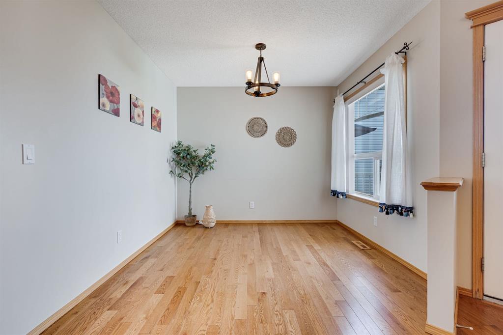 Additional image 4 of 281 Bridlemeadows Common SW, Calgary, AB, T2Y 4V4