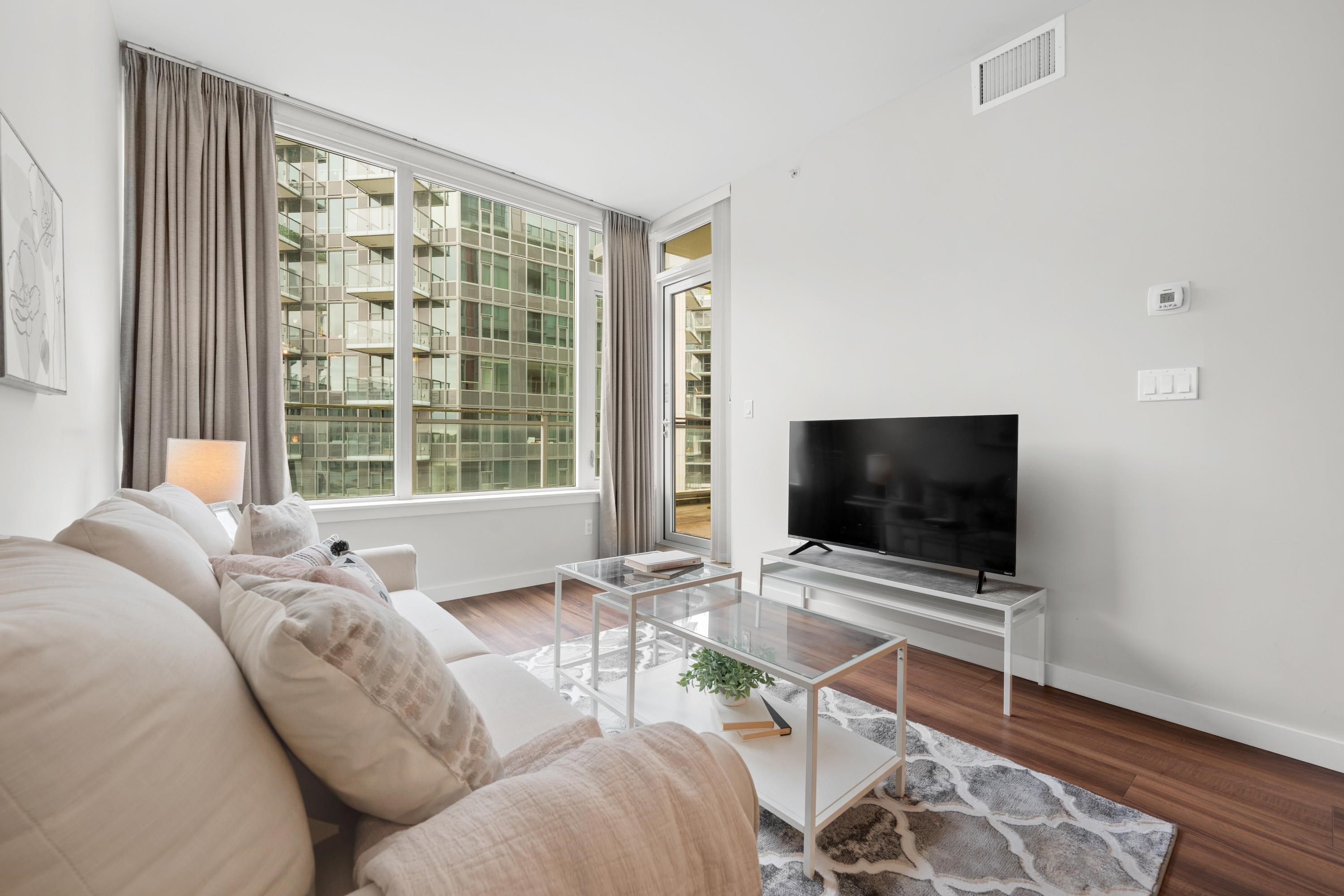 Additional image 4 of 808-8628 Hazelbridge Way, Richmond, BC, V6X 0R5