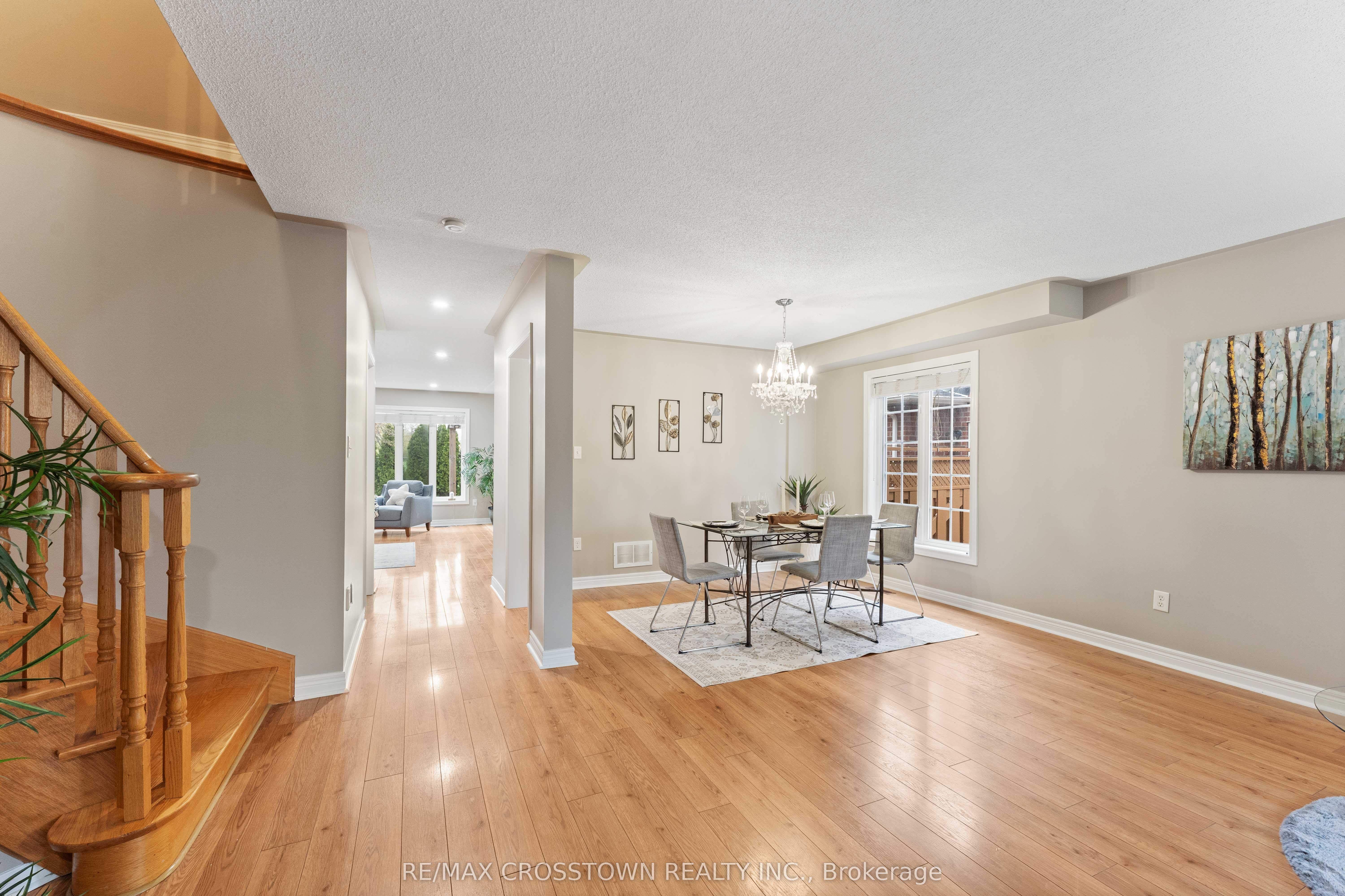 Additional image 3 of 9 Coral Crescent, Richmond Hill, ON, L4E 4B6