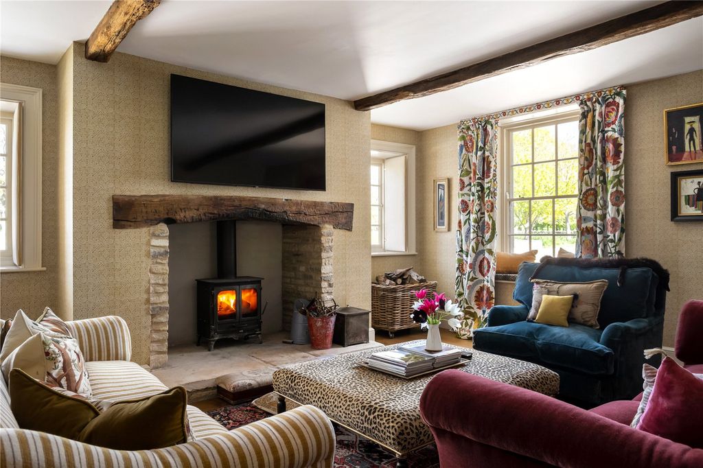 Additional image 8 of 6 bed detached house for saleNorcote House, Cirencester, Gloucestershire GL7