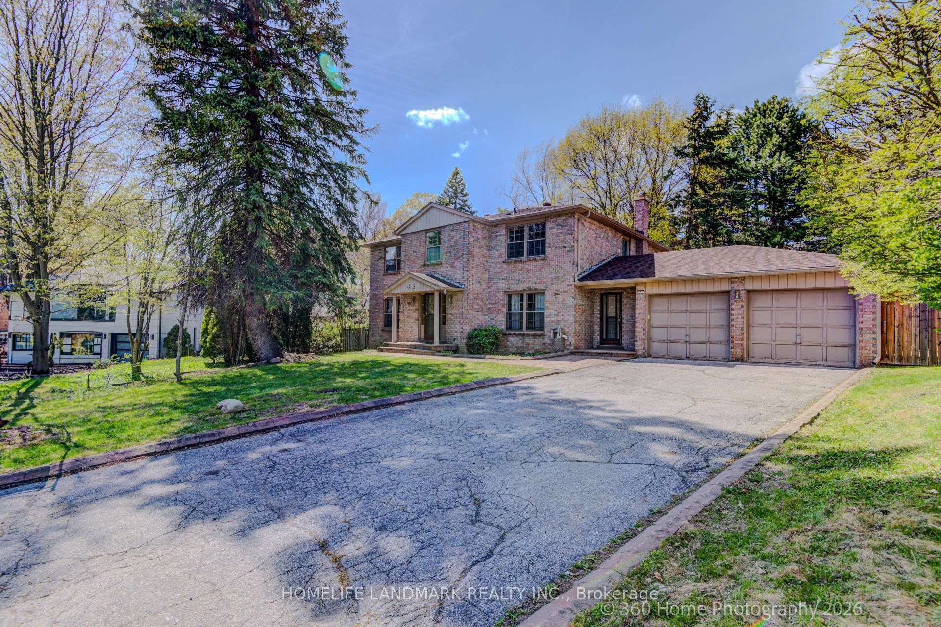 28 Cobblestone Drive, Markham, ON, L3T 4E4 photo 2