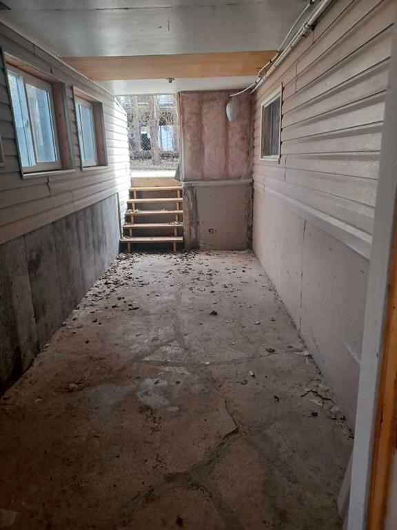 Additional image 2 of 33 Forest Drive, Sylvan Lake, AB, T4S 1H4