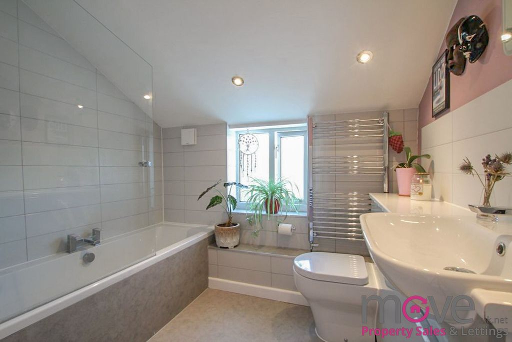 Additional image 8 of 1 bed terraced house for saleUpper Park Street, Cheltenham GL52