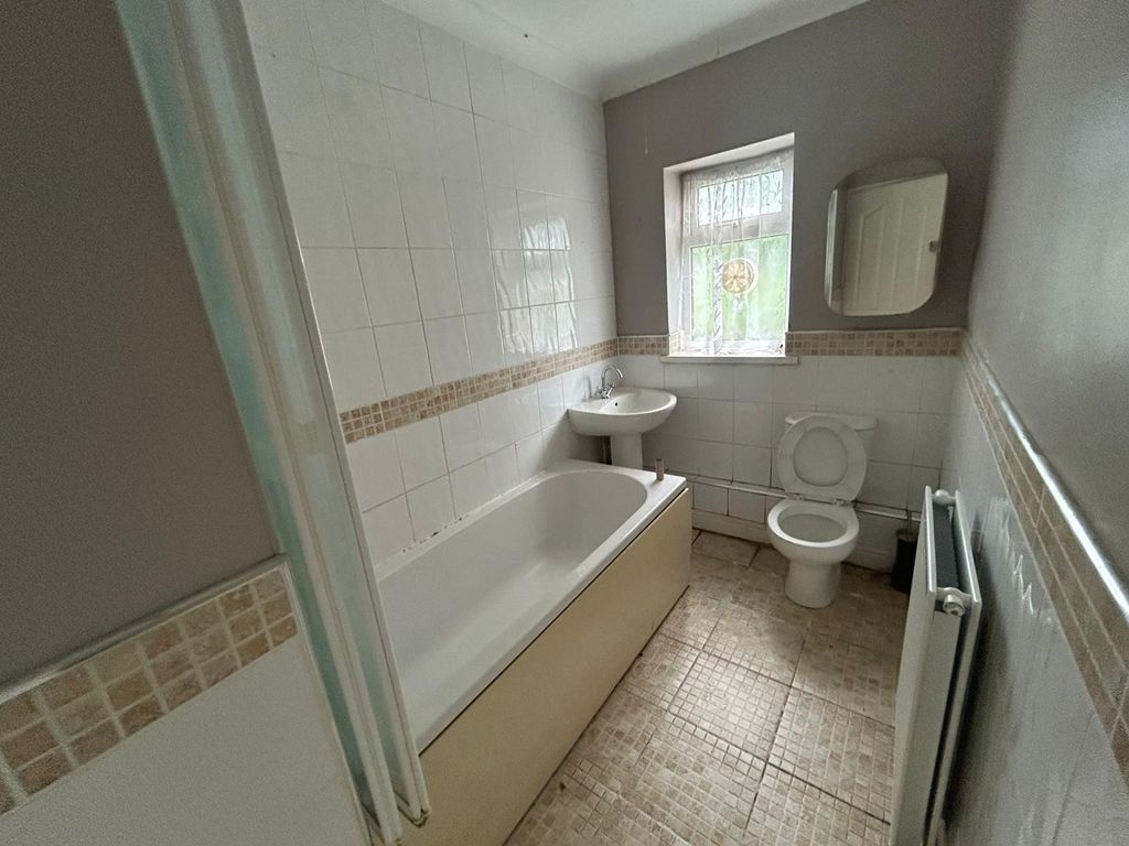 Additional image 8 of 2 bed flat for saleLime Grove, Neath SA11