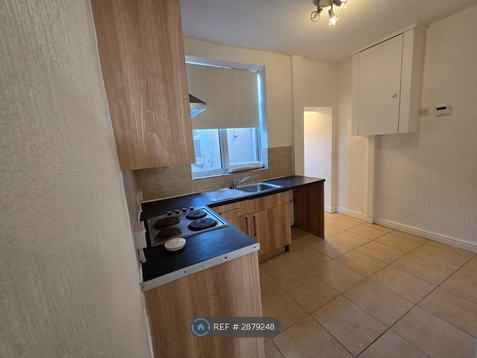 Additional image 3 of 2 bed terraced house to rentBurnaby St, Barrow-In-Furness LA14