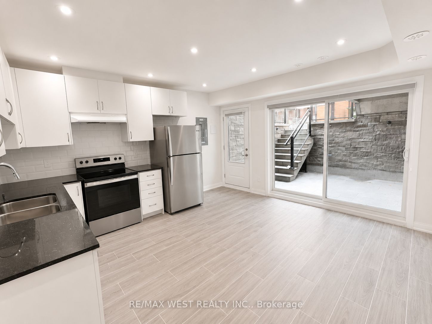 Additional image 5 of Basement-431 Concord Avenue, Toronto, ON, M6H 2P9