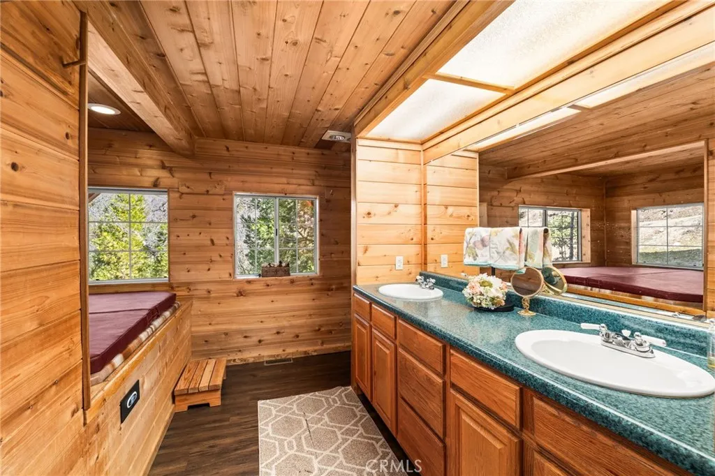 Additional image 33 of 1 Sunny Slope Dr, Running Springs, CA 92382