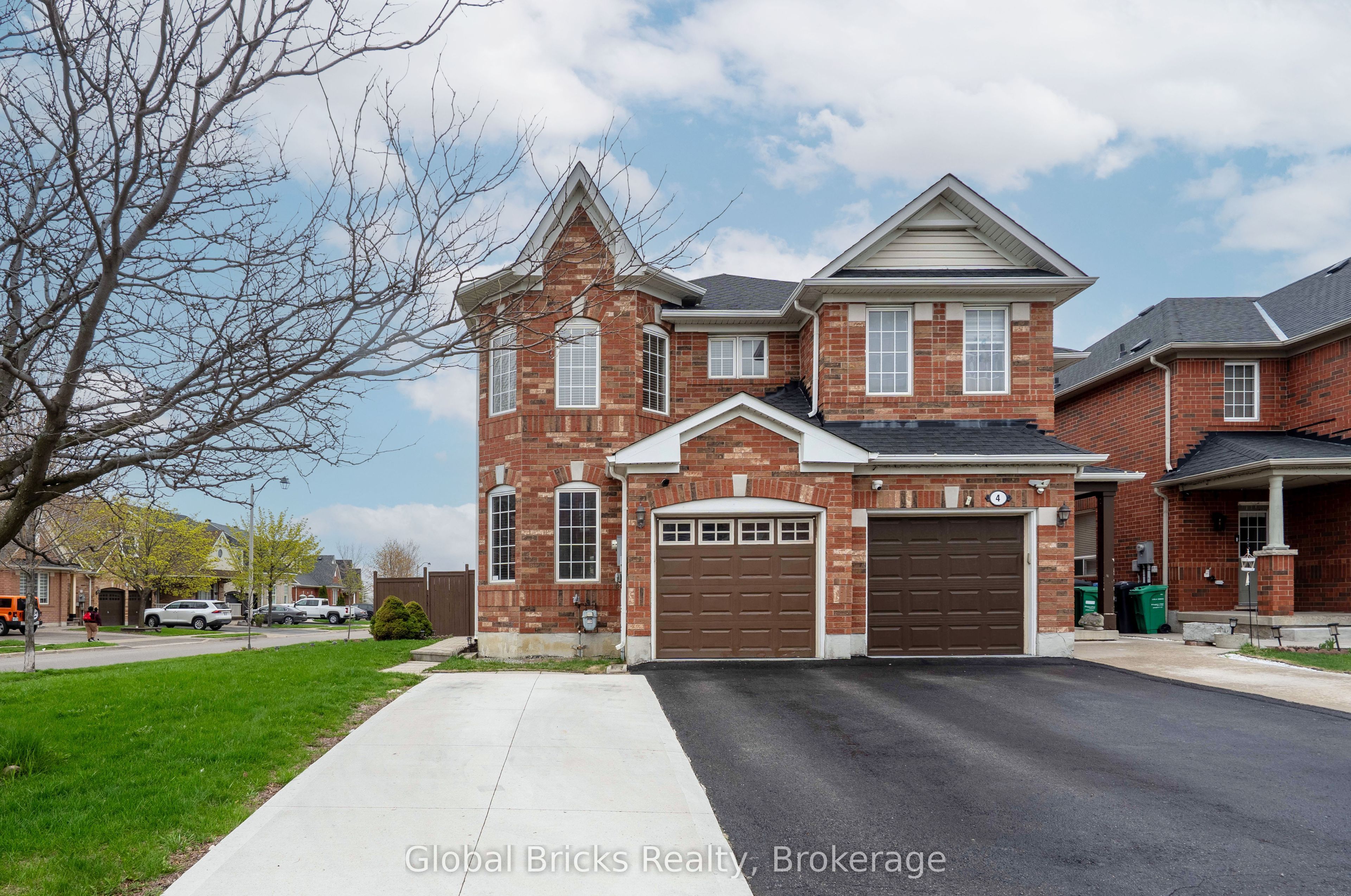 60 Dwyer Drive, Brampton, ON, L6S 6L2 photo 3