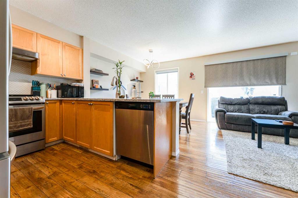 Additional image 3 of 158 Citadel Meadow Gardens NW, Calgary, AB, T3G 5N6
