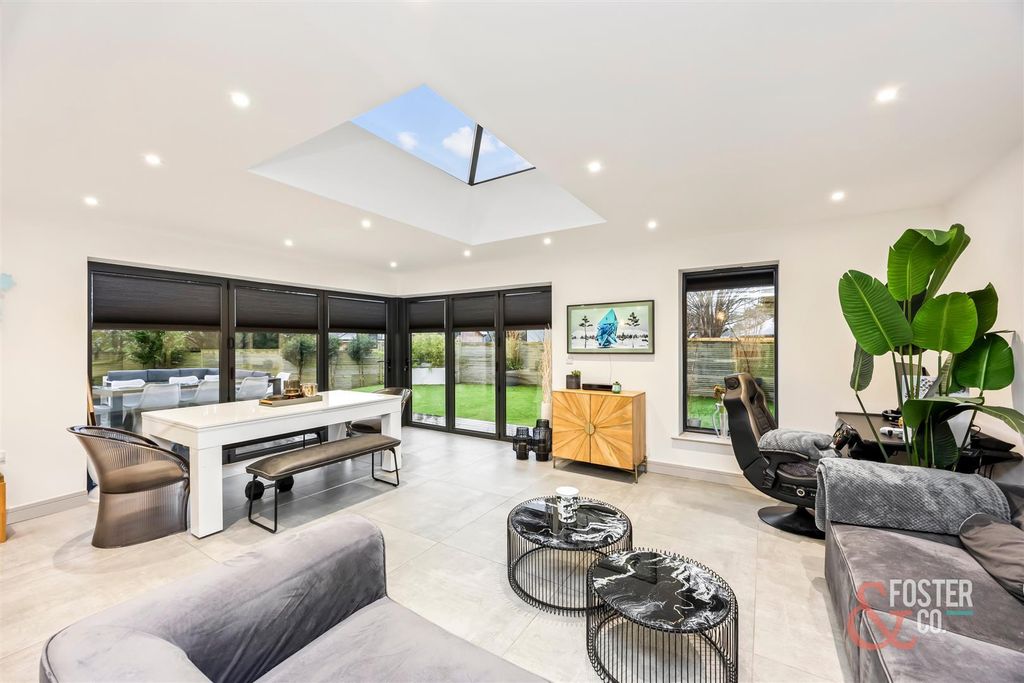 Additional image 11 of 4 bed detached house to rentColebrook Road, Brighton BN1