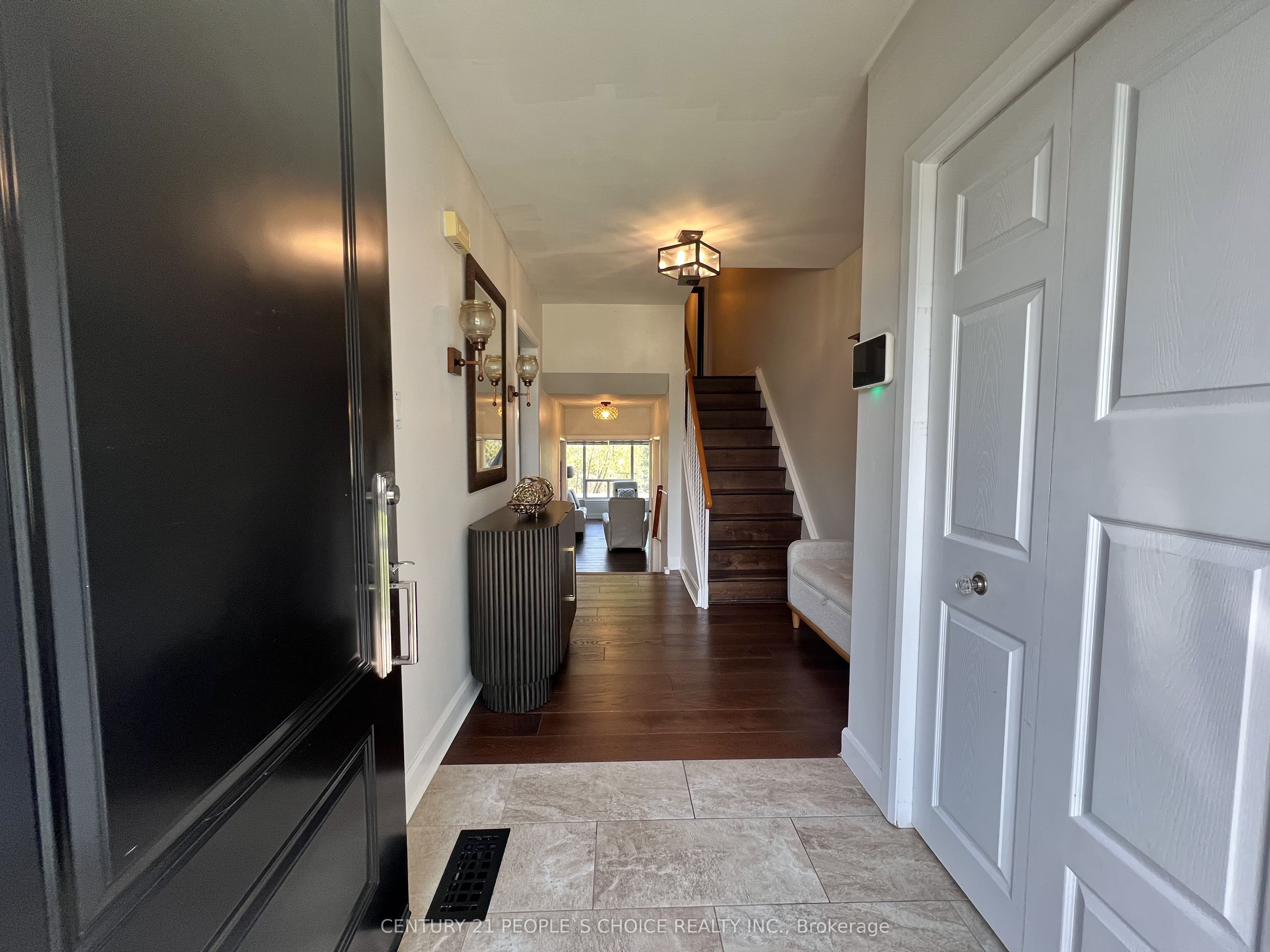 Additional image 3 of 73 Newlin Crescent, Toronto, ON, M3L 1X5
