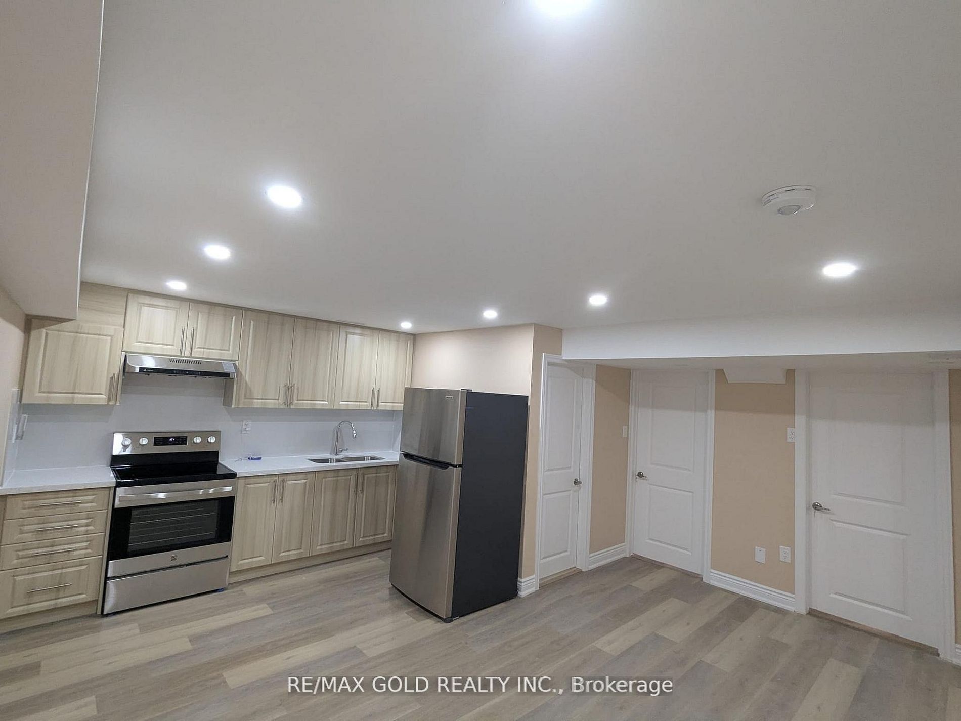 35 Latania Boulevard, Brampton, ON, L6P 1T1