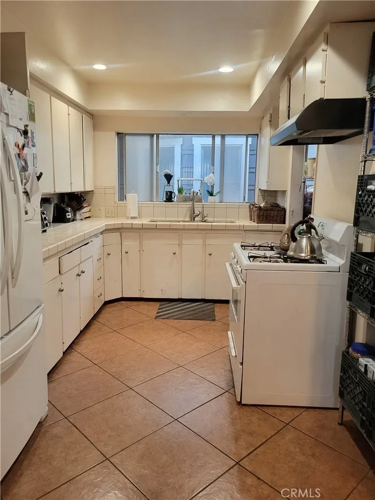 Additional image 38 of 1934 Vineyard Avenue, Los Angeles, CA 90016
