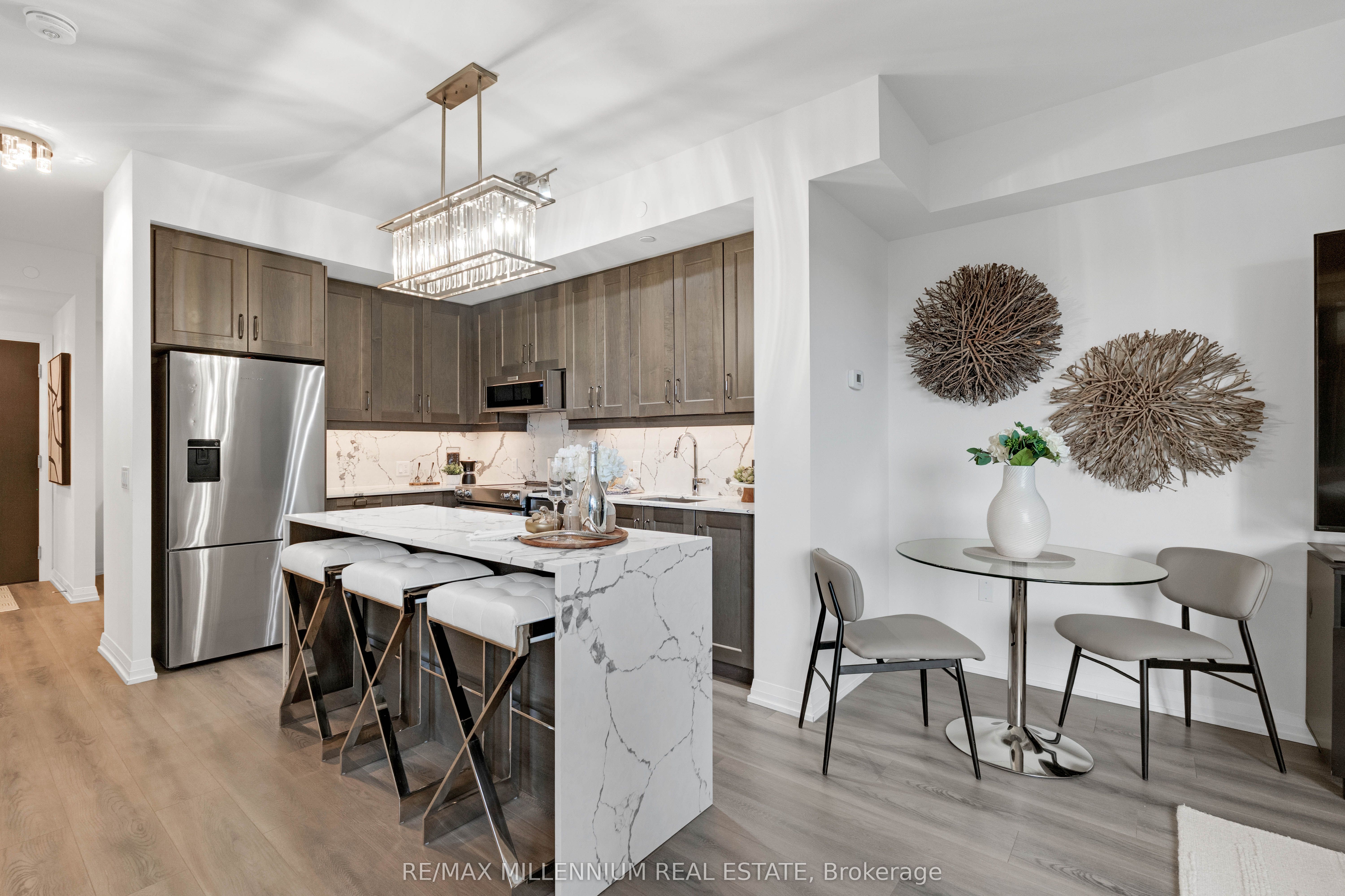 Additional image 3 of 209-9000 Jane Street, Vaughan, ON, L4K 0M6