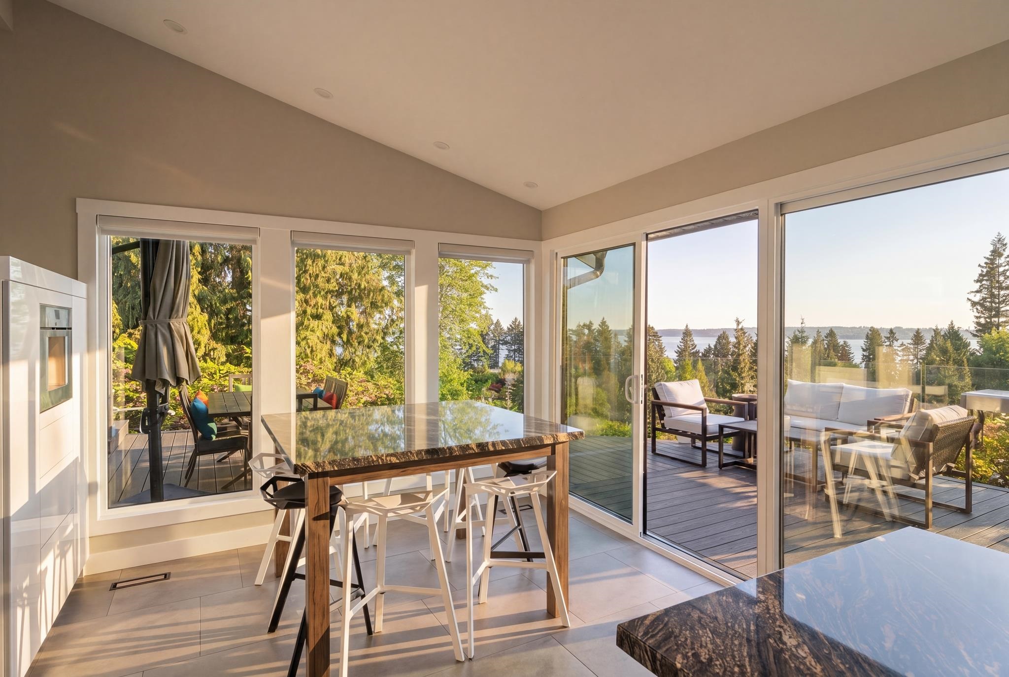 Additional image 5 of 4778 Meadfeild Court, West Vancouver, BC, V7W 2Y3