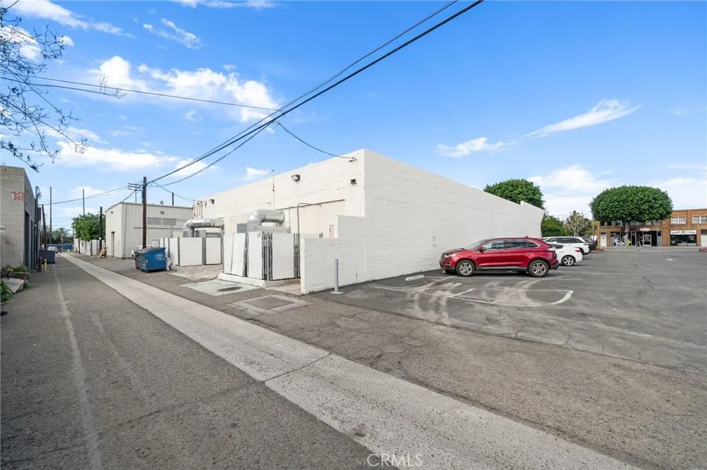 Additional image 32 of 218 W Commonwealth Ave, Fullerton, CA 92832