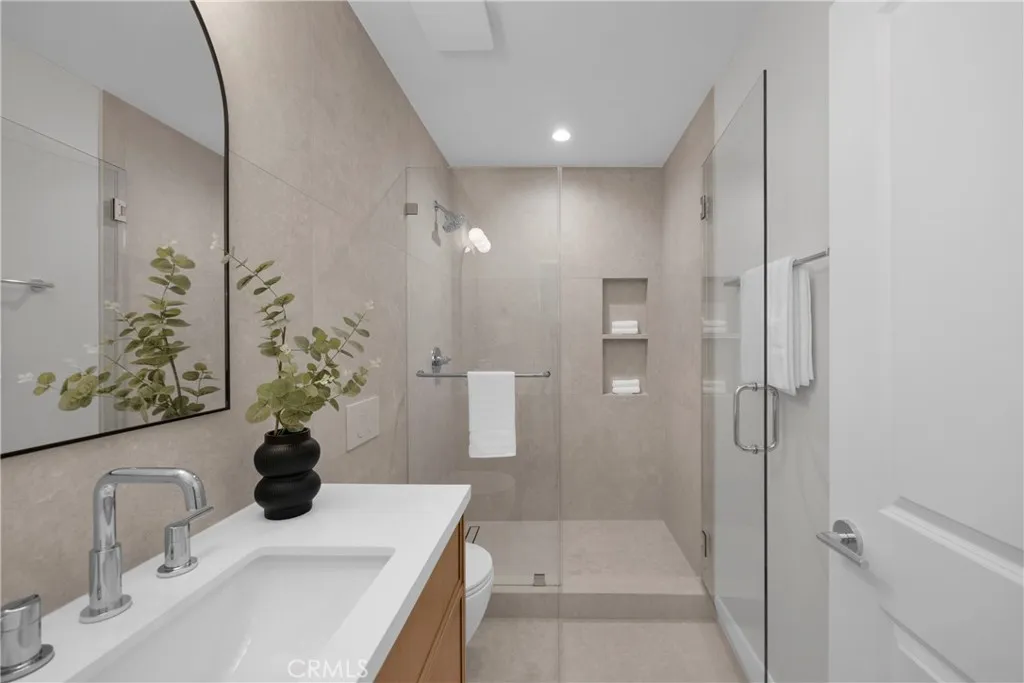 Additional image 17 of 6053 Atoll Avenue, Valley Village, CA 91401