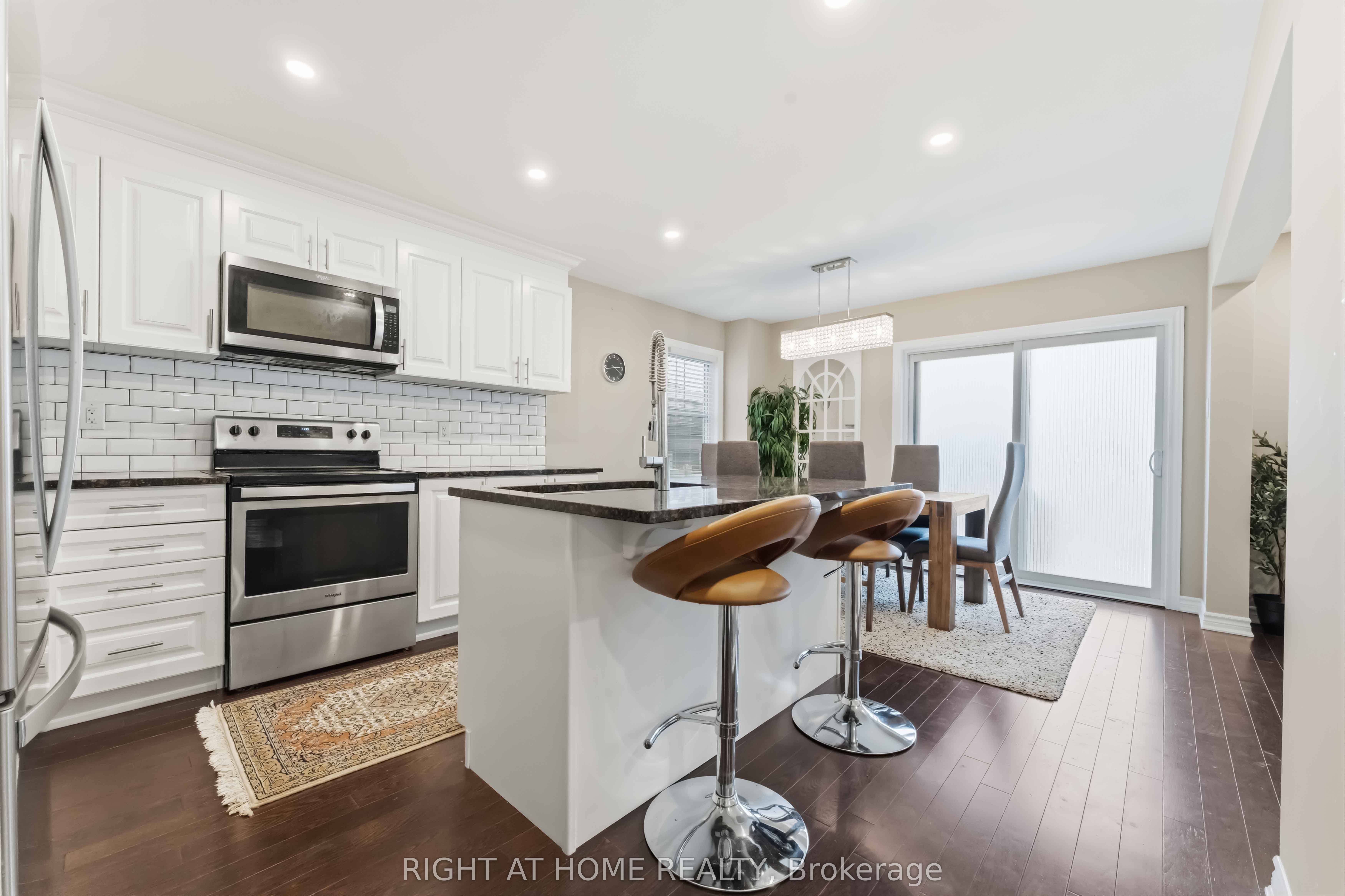 Additional image 5 of 1001 Rue Du Manege Street, Ottawa, ON, K2S 0Y7