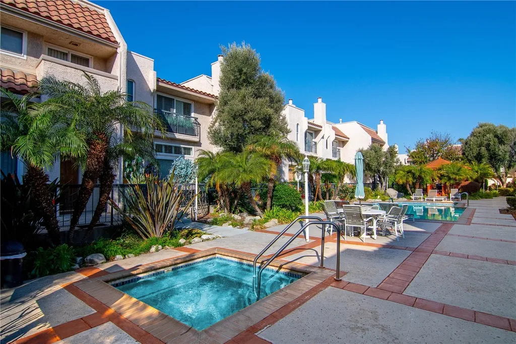 Additional image 27 of 5401 Zelzah Ave Unit 115, Encino, CA 91316