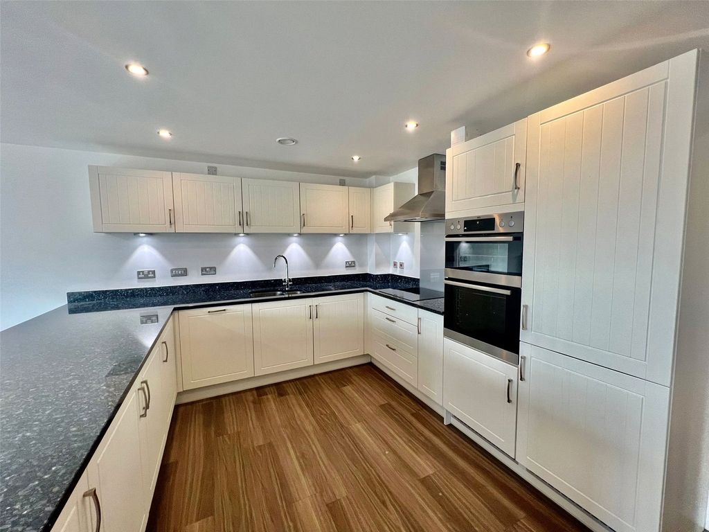 Additional image 2 of 2 bed flat to rentMill Way, Otley, West Yorkshire LS21