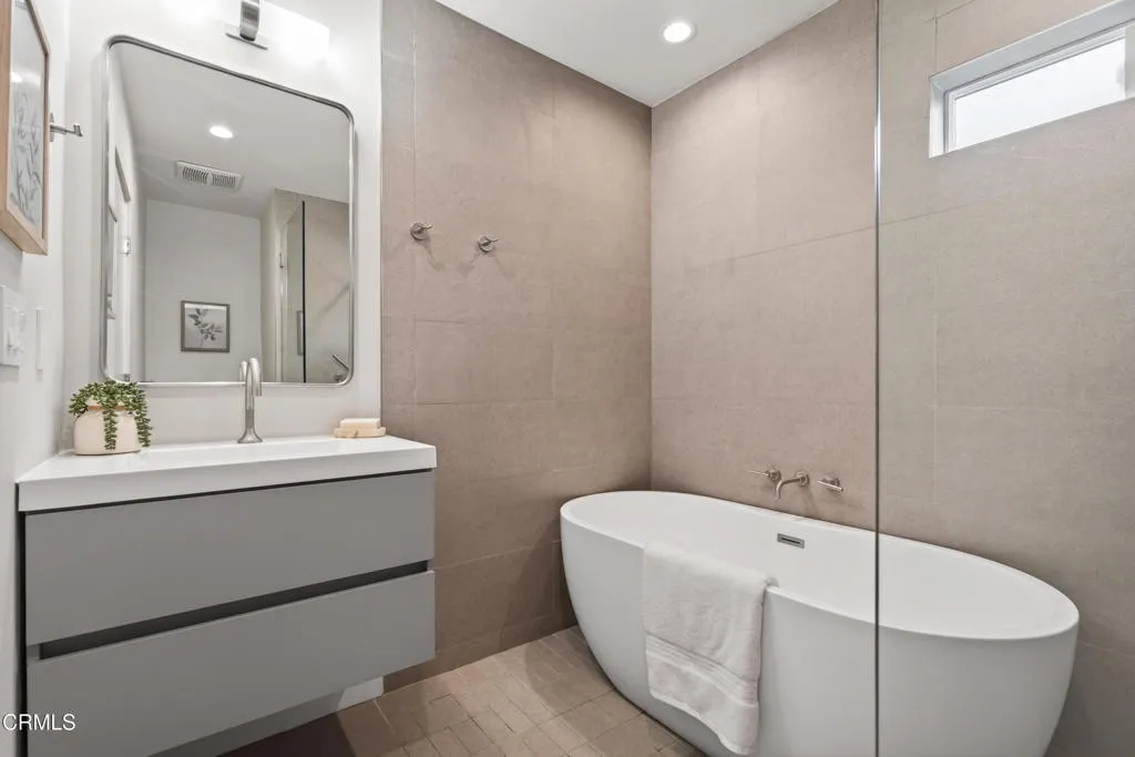 Additional image 9 of 1088 Montecito Drive, Los Angeles, CA 90031